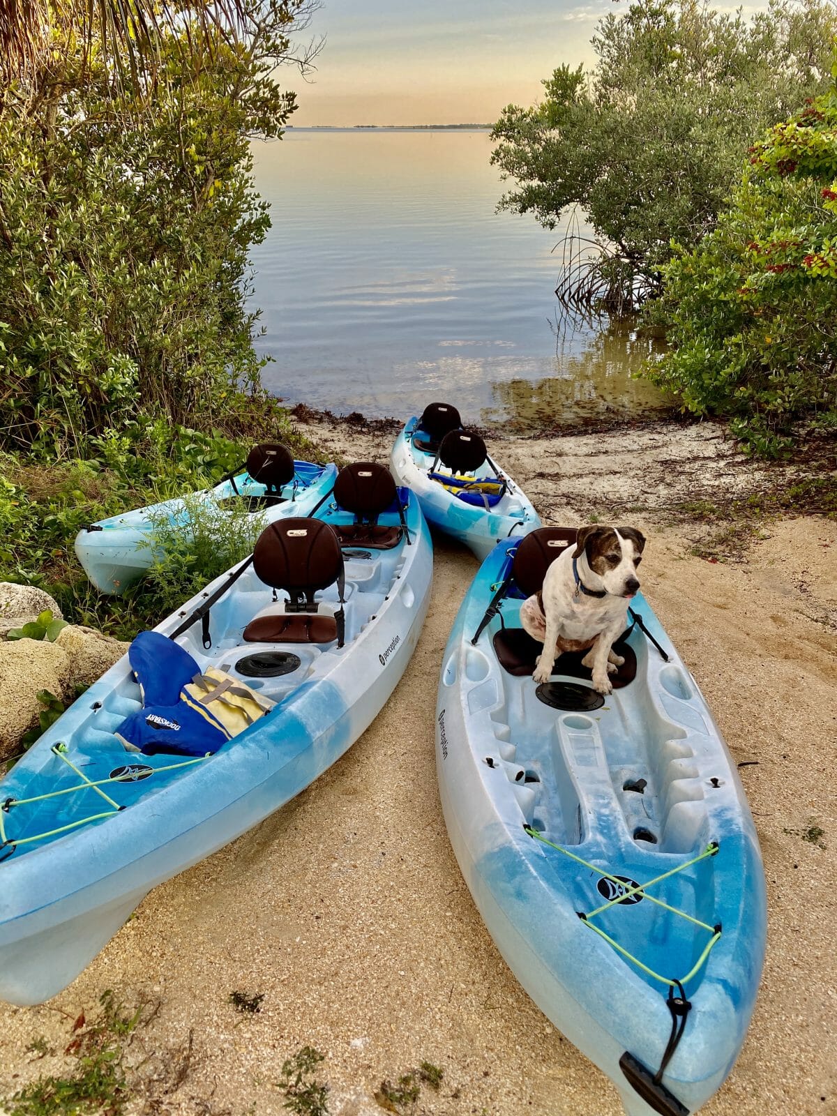 kayak-waterfront-rentals-sobe-surf-cocoa-beach